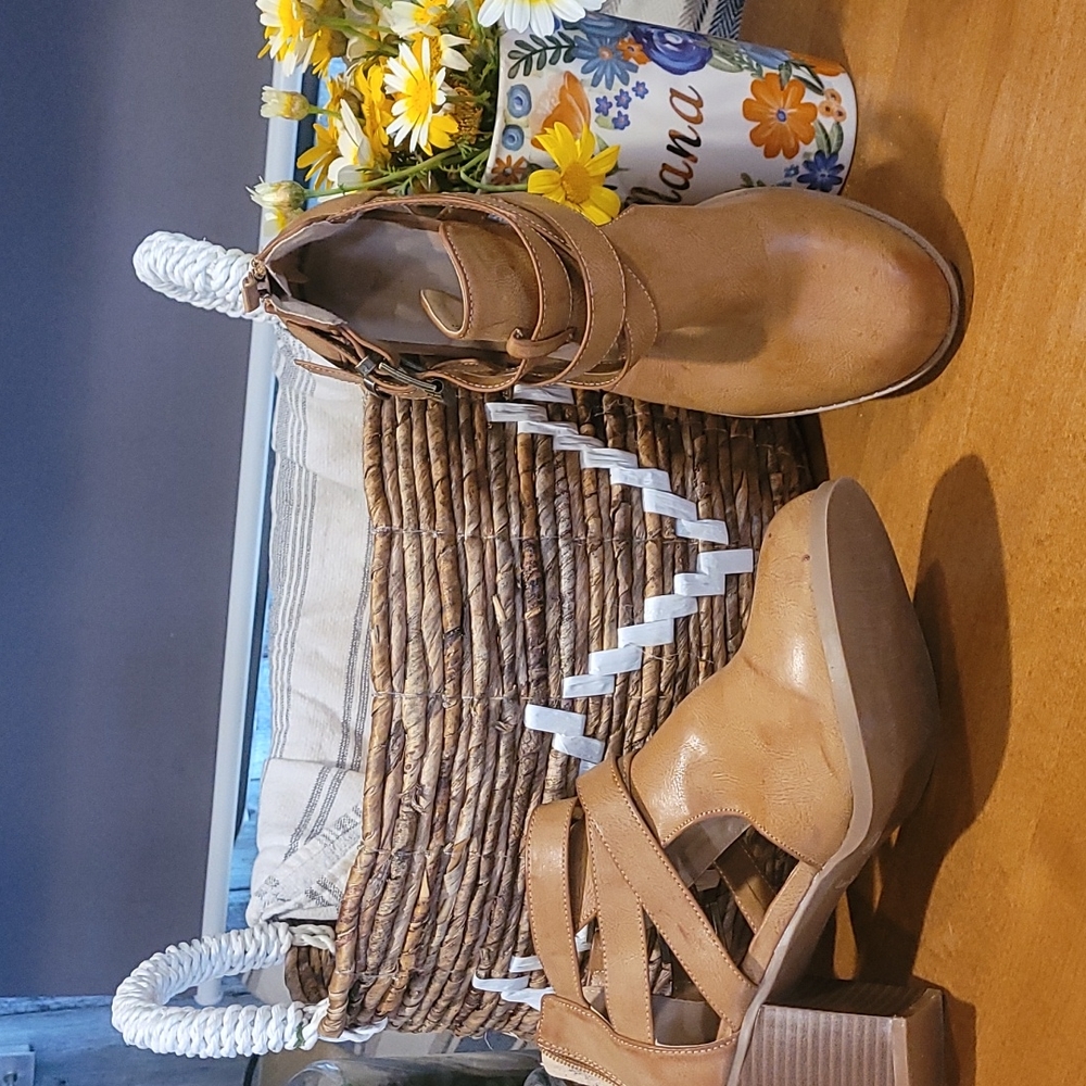 Ankle boots